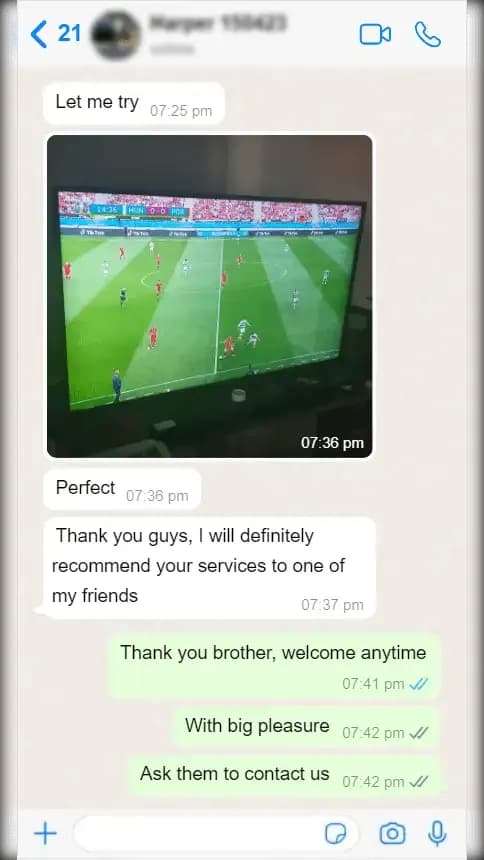 Customer review screenshot from Elena R.